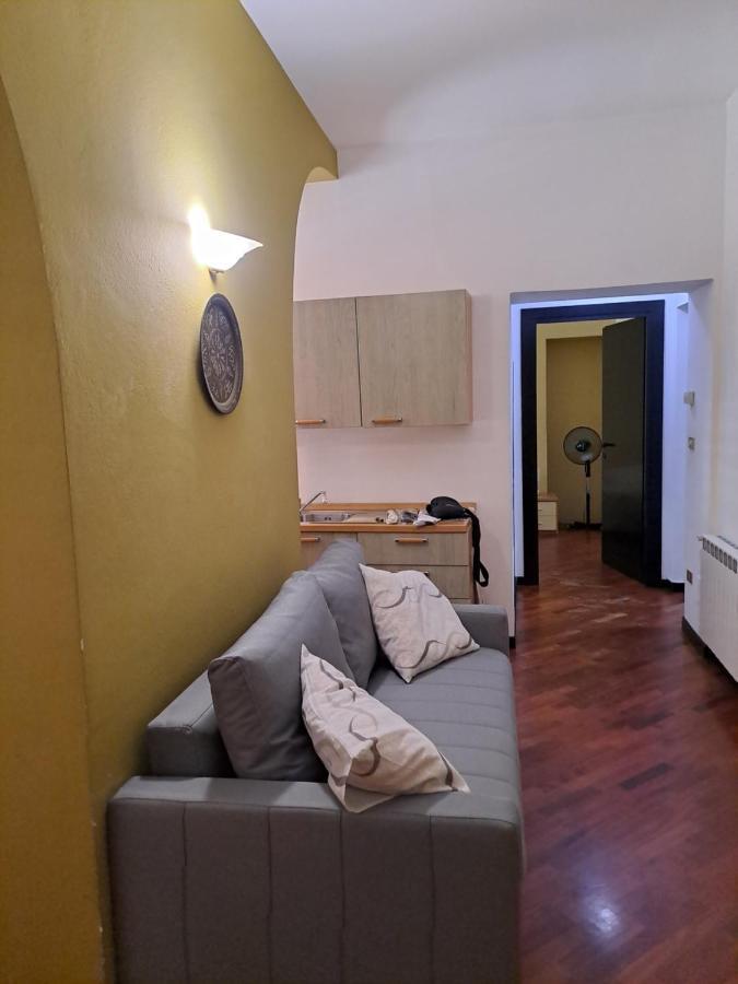 Larysa Apartment Sanremo Bagian luar foto